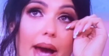 TANJA SAVIĆ SLOMLJENA NAKON GUBITKA SINOVA, OTKRILA ISTINU O NJENOM  BRAKU SA DUŠANOM: Evo zašto je izgubila sinove