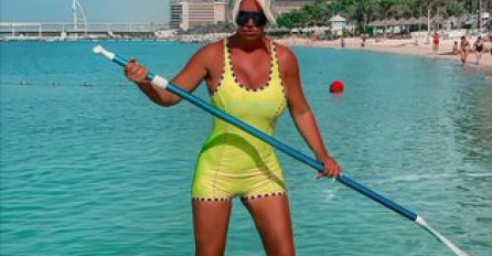 "OVAJ FOTOŠOP MALO KOŠTA" Dara Bubamara se izblamirala novom slikom: KAD VIDITE NOGE SVE ĆE VAM BITI JASNO (FOTO)