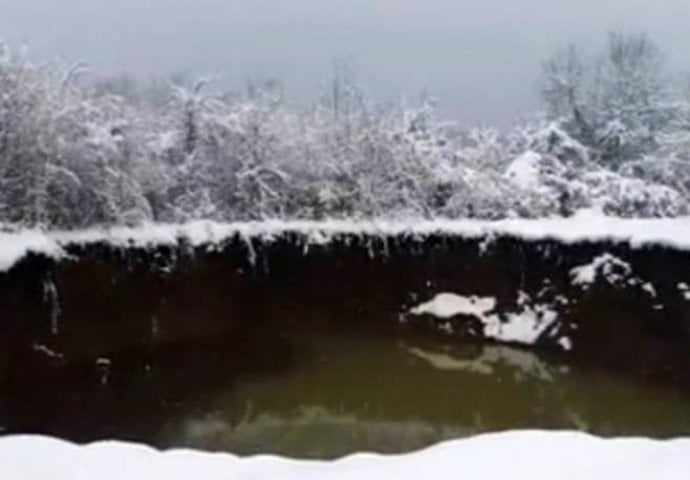 GRAĐANI U STRAHU: Zemljotres na Baniji otvorio rupe u zemlji (VIDEO)