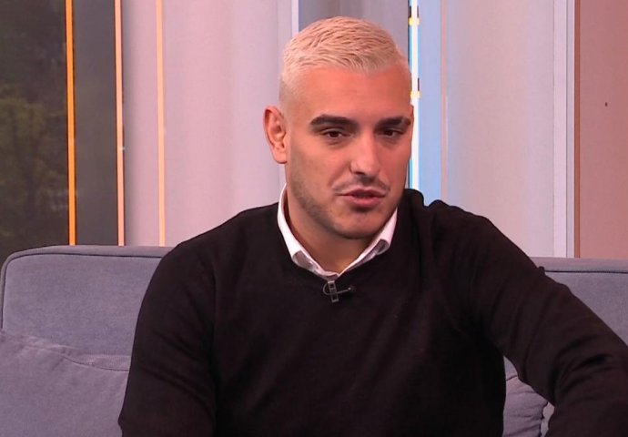 Darko Lazić opet "divlja" za volanom: Snimao se dok vozi 160 kilometara na sat