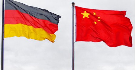 Njemačka vidi novu oštriju liniju prema Kini i Rusiji dok Merkel napušta političku karijeru!