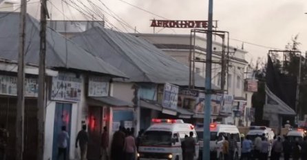 TERORISTIČKI NAPAD U CENTRU GLAVNOG GRADA SOMALIJE: Militanti su napali hotel,  ubijeno je najmanje devet osoba