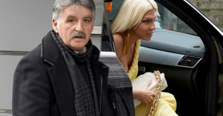 ŠOK NA SNIMANJU ZVEZDA GRANDA, Bosanac prišao Karleuši: Ona ga odmah udarila, evo šta je uradio (VIDEO)