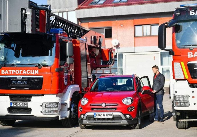 Stanivuković: Ćućun kupio automobil za vatrogasce, a koristila ga njegova porodica