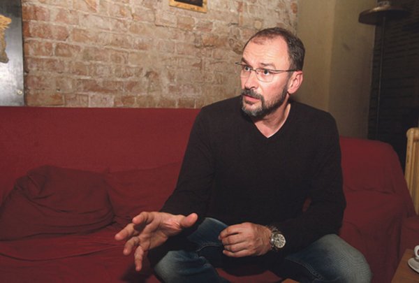 1045241-aleksandar-djurica-strahinja-ubice-mog-oca-gej-uloga-ff