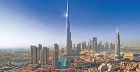 Britanka u Dubaiju suočena je sa zatvorom i kaznom od 140.000 dolara zbog NEPRISTOJNE PORUKE na  WhatsApp-u svom sustanaru