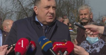 DODIK NE BIRA VRIJEME I MJESTO: Obilježavanje stradanja Srba iskoristio za MONSTRUOZNE OPTUŽBE na račun Valentina Inzka (VIDEO)