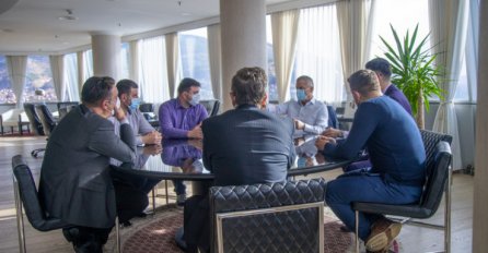 Radončić primio delegaciju liste „Moja adresa: Srebrenica“: Nedopustivo je da preživjele žrtve genocida budu pokradene na izborima