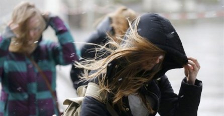 Žuto i narandžasto upozorenje upaljeno za dijelove BiH: Najavljen jak vjetar u ovim gradovima