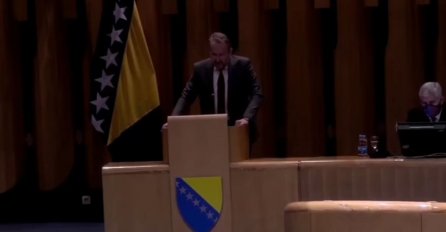 Obraćanje Bakira Izetbegovića u Domu naroda PS BiH: "U Varešu dva puta zaredom je izglasan Hrvat za gradonačelnika i to iz HDZ-a. Toliko o Bošnjacima"