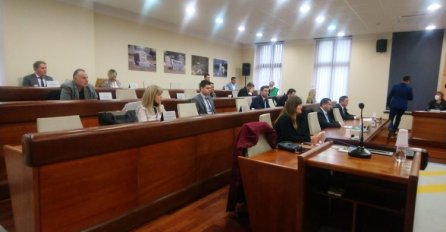 Sjednicu u Mostaru napustili vijećnici SDP-a i Prve mostarske partije