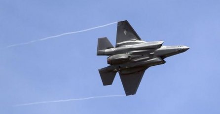 Pentagon gradi lovački dron naoružan raketama Air-to-Air