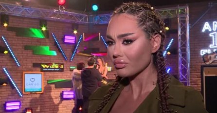 MENSUR I ANA KORAĆ ZAJEDNO! UHVAĆENI NA NJENOJ PROSLAVI: Tu je i torta na dva sprata, VELIKO SLAVLJE U TOKU