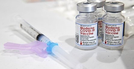 Moderna u razgovoru sa FDA za povećanje doza vakcine po bočici