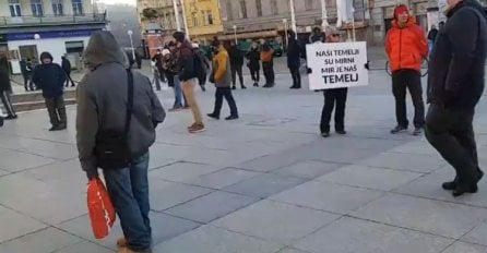 Protest u Zagrebu: Građani traže ukidanje svih mjera