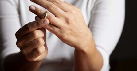 UZELI SU REGISTAR I DOŠLI DO IZNENAĐUJUĆIH PODATAKA: IZBJEGAVAJTE OVAJ DATUM, ako ste se vjenčali na ovaj dan, BRAK BI VAM MOGAO PROPASTI