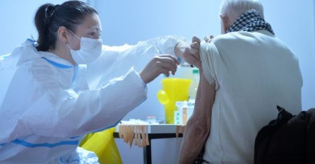 Počinje vakcinacija zdravstvenih radnika u Bijeljini