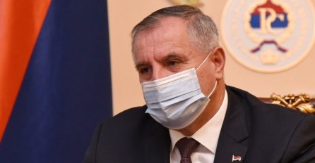 "Najbolje je da Inzko ode" Višković ističe da narod koji živi u BiH treba da vodi državu bez visokog predstavnika
