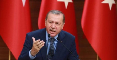 Erdogan optužuje SAD da "stoje iza" kurdskih militanata nakon što je 13 talaca ubijeno dok američko-turske tenzije rastu