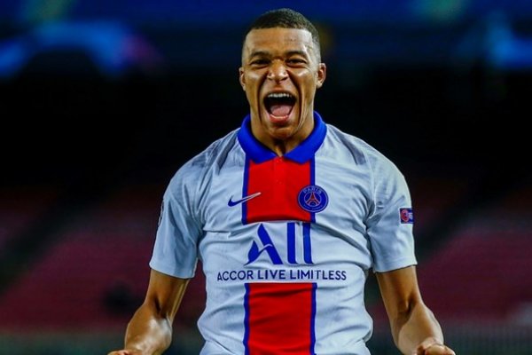 BUUUUUM, ODJEKNULO JE! U centru pažnje je niko drugi do Kylian Mbappe, a na stolu ultimatum – uzmi ili ostavi!