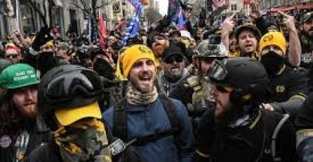 Označavanje grupe Proud Boys poput "domaćih terorista" neće riješiti ništa