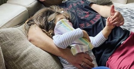 RASTA NAKON IZLASKA IZ PRITVORA GRLI KĆERKICU: Ali svi gledaju u jedan detalj, DA LI JE MOGUĆE?