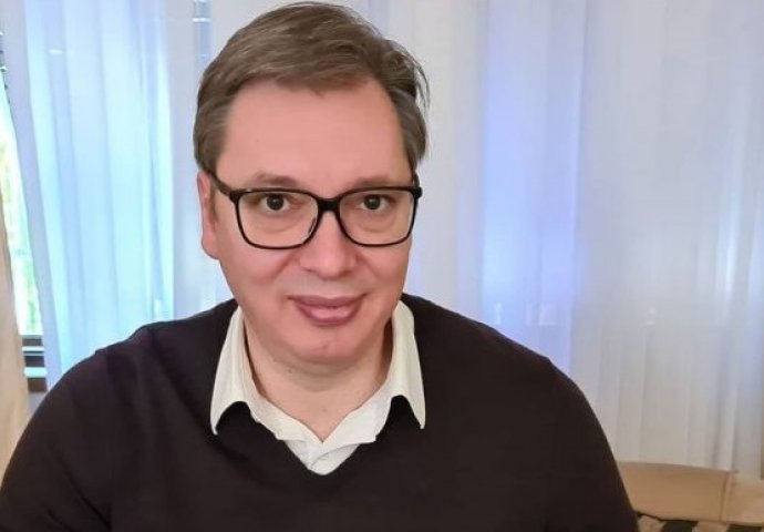 Vučić završio prvi semestar: "Žao mi što nisu sve desetke"