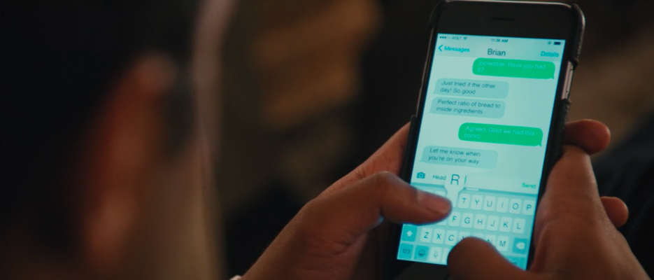 0e8f21d04b80b9dd3265027cc90f0e09a3-texting2-2x-w710