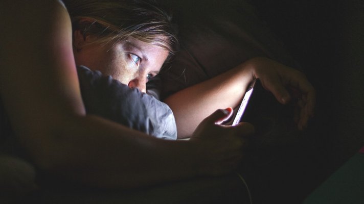 sleepless-night-female-phone-1296x728-header