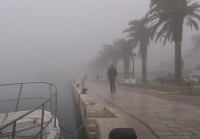 JAKO RIJETKA POJAVA NA JADRANU: Morska magla prekrila gradove, a tu je i saharski pijesak! (VIDEO)