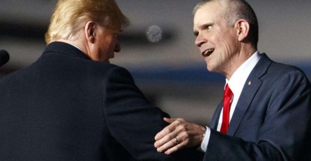 Republikanci nastoje obnoviti Trampov program koji je tražioce azila natjerao da ostanu u Meksiku