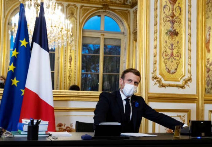 Emmanuel Macron priznao da bi VRLO RADO prihvatio AstraZeneca vakcinu kada bi mu bila ponuđena