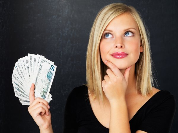 woman-with-money-image