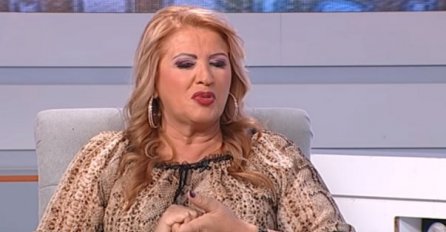 SVI ZNAJU ĆANU I NJENE HITOVE, ALI RIJETKO KO ZNA NJENO PRAVO IME I PREZIME: Iznenadit ćete se kad čujete, NEOBIČNO SKROZ