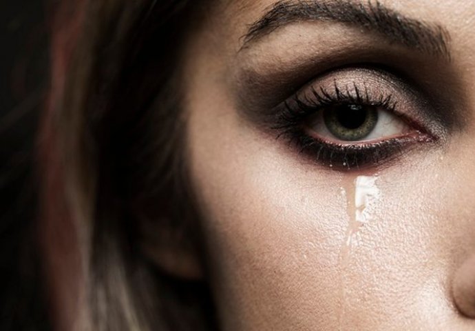 PLAKANJE JE LJEKOVITO! Postoji pet razloga zašto je dobro plakati, pomaže čak i kod visokog pritiska!