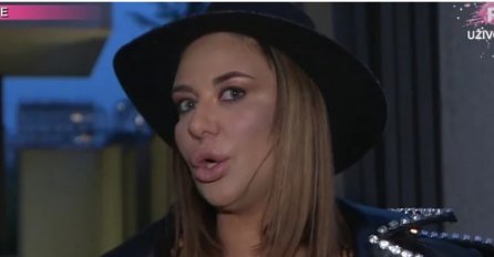 ANA NIKOLIĆ IMA SESTRU BLIZNAKINJU, ZOVE SE JOVANA I NIJE JOJ NI DO KOLJENA: POTPUNO PRIRODNA, objavljena njena slika