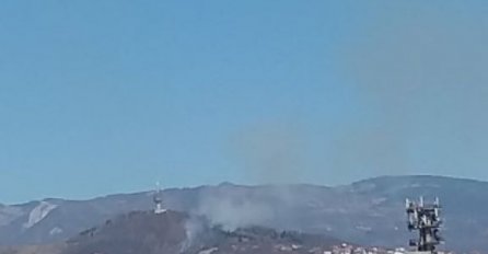 POŽAR U SARAJEVU: Vatrogasci na terenu