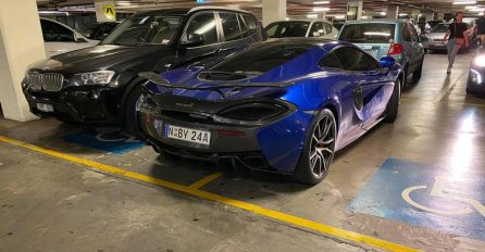 Ostavio automobil parkiran na dva invalidska mjesta: "Ovom glupanu je netko ostavio poruku na staklu"