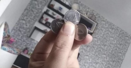 Nana iz Tešnja prima penziju od 3 KM, istu poštar oplače kad je donese