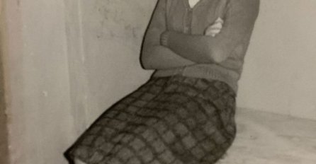 Pjevačica neviđenom slikom iz mladosti izazvala lavinu komentara: Ovoj djevojčici su htjeli da biraju put