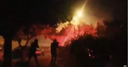 Veliki sukobi policije i prosvjednika u Atini: Povrijeđen jedan policajac