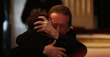 NEUTJEŠNA KĆERKA BORISA KOMNENIĆA NA KOMEMORACIJI SVOM OCU: Nije se pojavljivala u javnosti, SVI ŽELE DA VIDE KAKO IZGLEDA