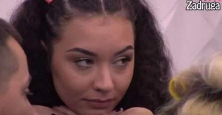 OVO JE SESTRA PAULE HUBLIN, OBJAVLJENA SLIKA I SVI GLEDAJU U NEVJERICI: Prirodna ljepotica, NE LIČI NA ZADRUGARKU