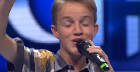 TEMELKOV JE BIO HIT U ZVEZDAMA GRANDA, A EVO KAKO DANAS IZGLEDAO: Obukao odijelio i uslikao se, fanovi oduševljeni