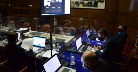 Vlada FBiH naložila Zavodu za javno zdravstvo da bez odlaganja zaključi ugovor za nabavku vakcina