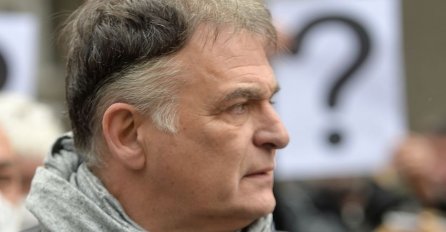 LEČIĆ SE PONOVO VEČERAS OGLASIO NA DRUŠTVENIM MREŽAMA: Ovoga puta je napisao više od 3 riječi