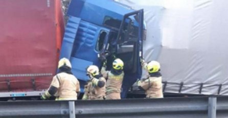 U sudaru tri kamiona kod Maribora povrijeđen državljanin BiH