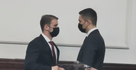 Stanivuković: Odbornicima koji ne znaju plata manja za 605 KM