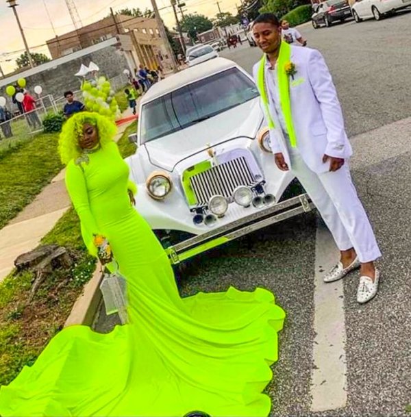 aaa6e85c2daee88ec2b1516fc7