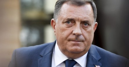 Dodik odbrusio ambasadorima PIC-a: Dosta je više i vas i preporuka, ne budite licemjeri i isporučite vakcine koje smo platili